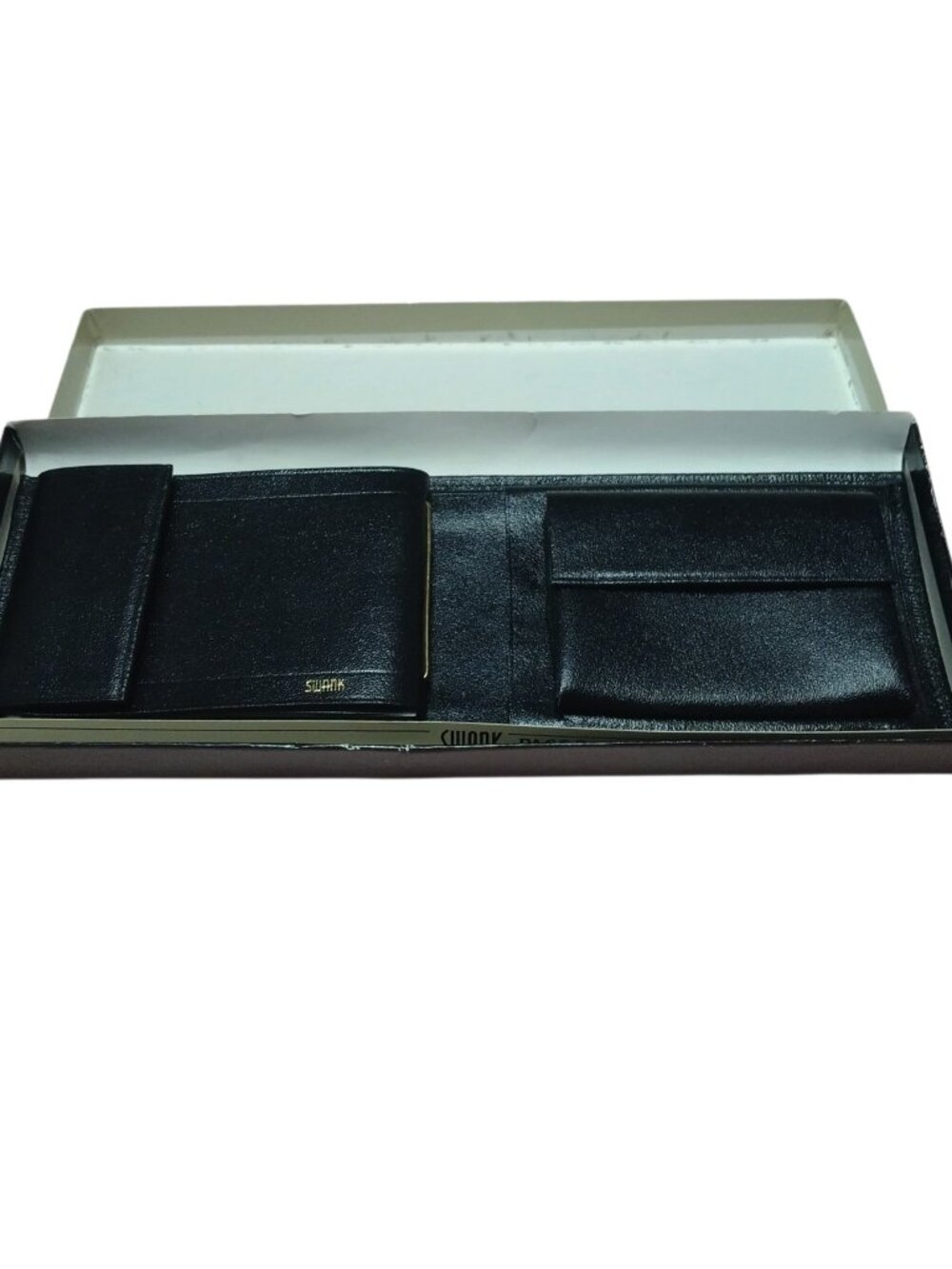 SWANK Men's Leather Wallet Passcase Billfold Black Classic Casual Bi-Fold In Box